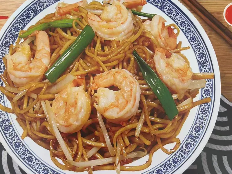 King Prawn Chow Mein